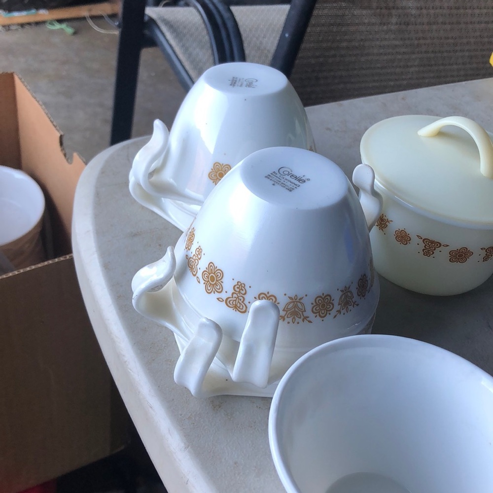 Vintage cups(4)
